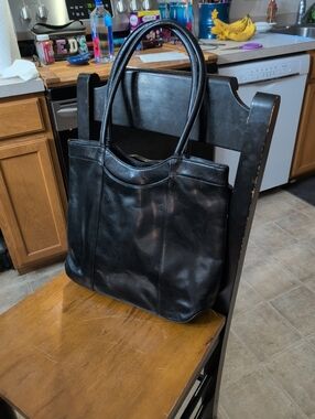 HOBO The Original  Black Italian Leather Tote Bag